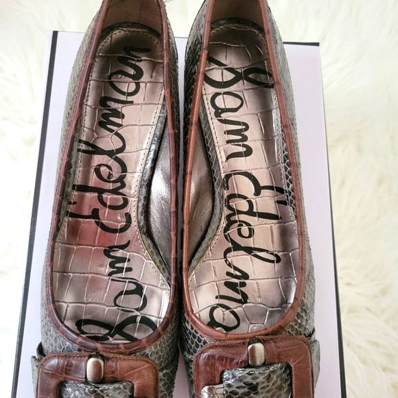 Sam Edelman Women's Snakeskin Flats with Buckle - Picture 2 of 6